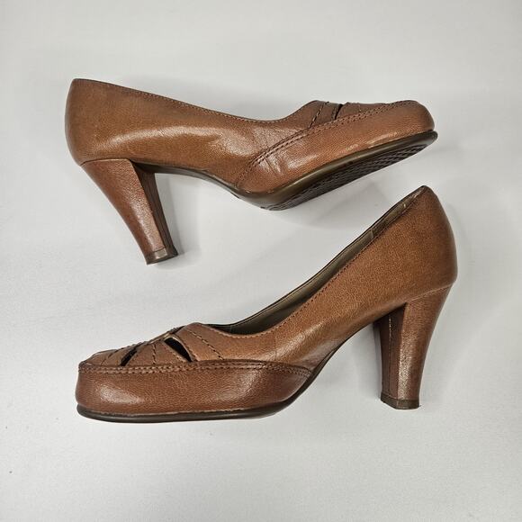 AEROSOLES Camel Brown Leather Peep Toe Pumps Mules HEELS 6 M Workbench - Picture 5 of 10